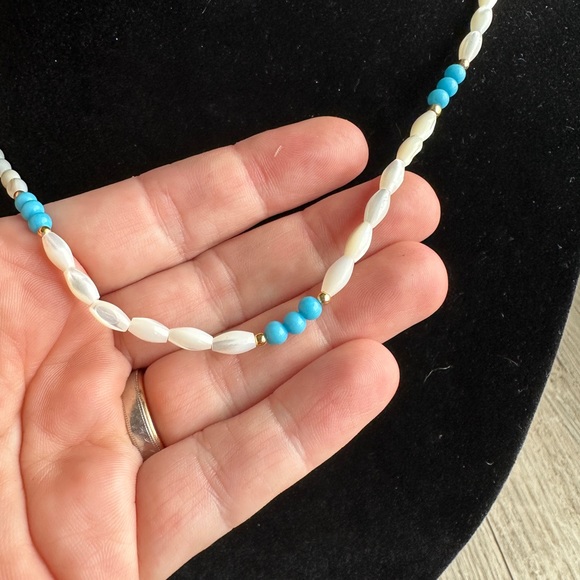 Freshwater Rice Pearl Necklace w turquoise and gold accents, vintage 1980s - Picture 1 of 6